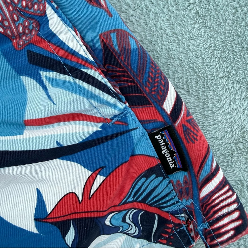 Patagonia Women's Barely Baggies Shorts - Picture 3 of 6